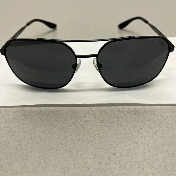 CHAPS CP4003 AVIATOR SUNGLASS DARK GRAY LENSE BLACK FRAME - Picture 2 of 5